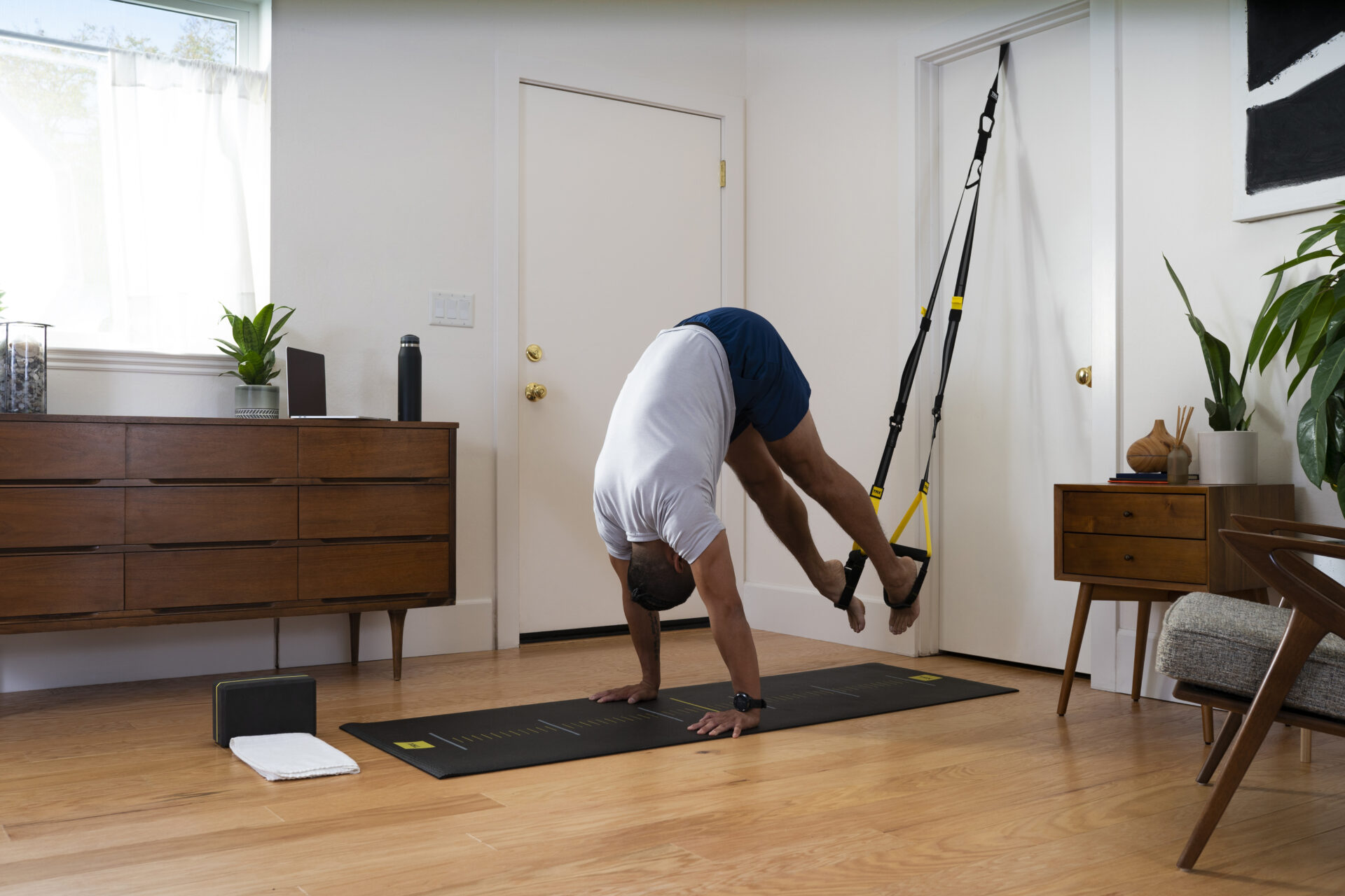 TRX Yoga Inversion